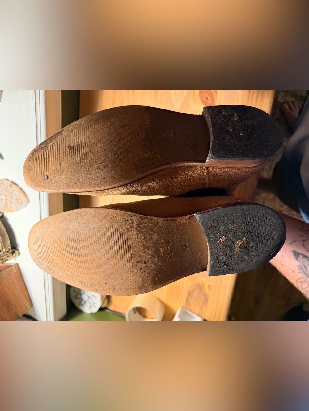 ALDO Tan Suede Chukka Chelsea Boots with Dark Elastic Panels - Picture 4 of 4